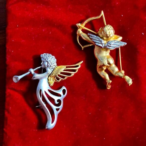 Set of 2 Gold & Silver Angel Brooches - Picture 7 of 9